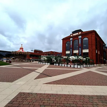 Alfahome Manufaktura Lodž Exteriér fotografie